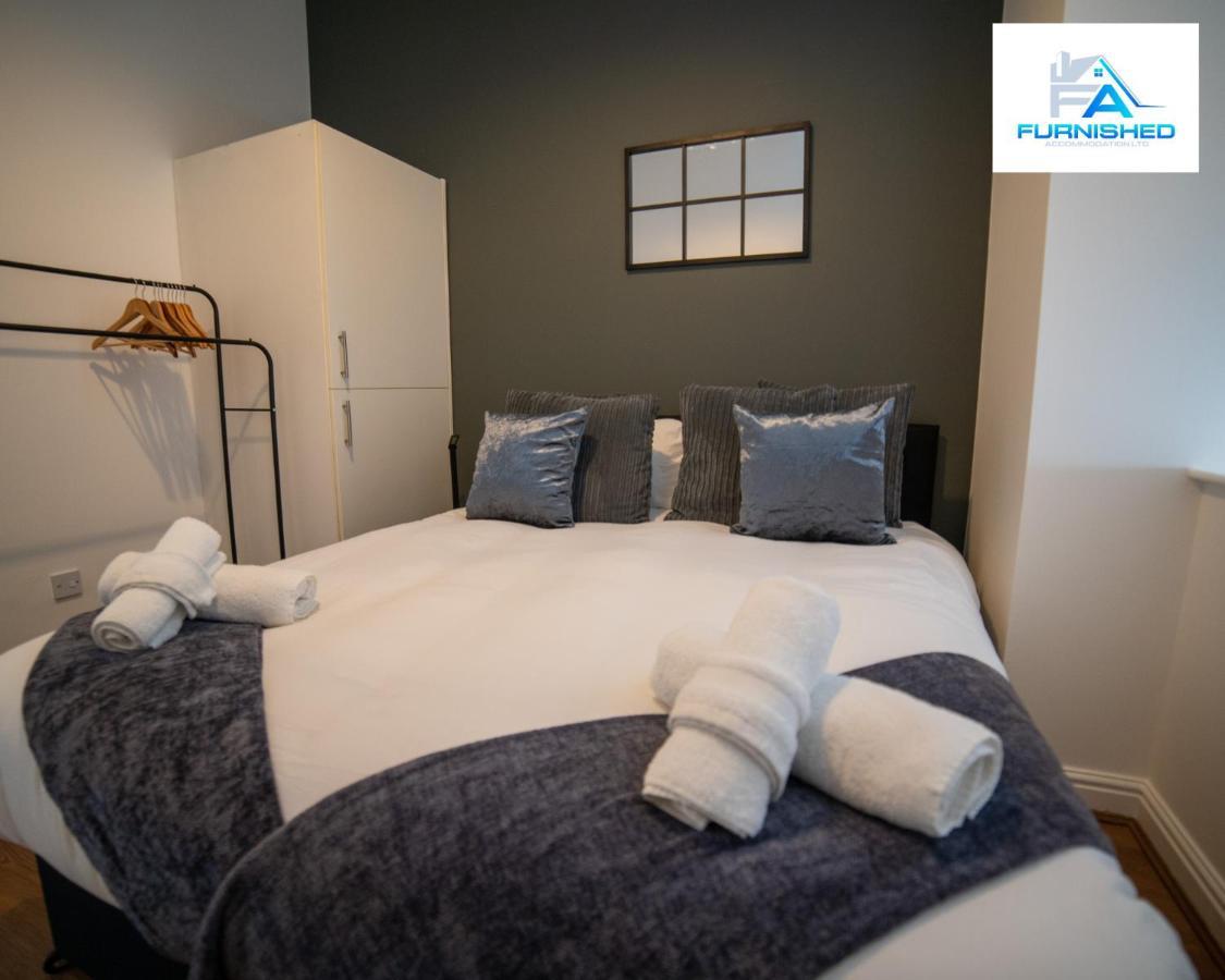 Contractor Stays By Furnished Accommodation Liverpool - Free Parking Bagian luar foto
