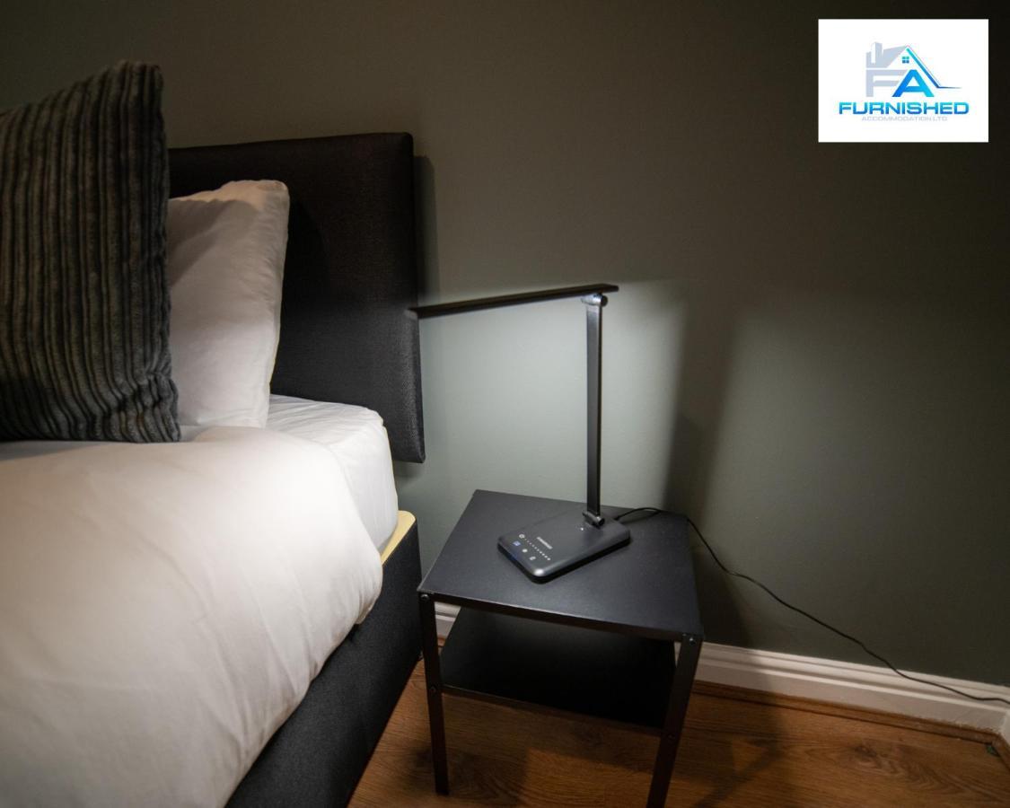 Contractor Stays By Furnished Accommodation Liverpool - Free Parking Bagian luar foto