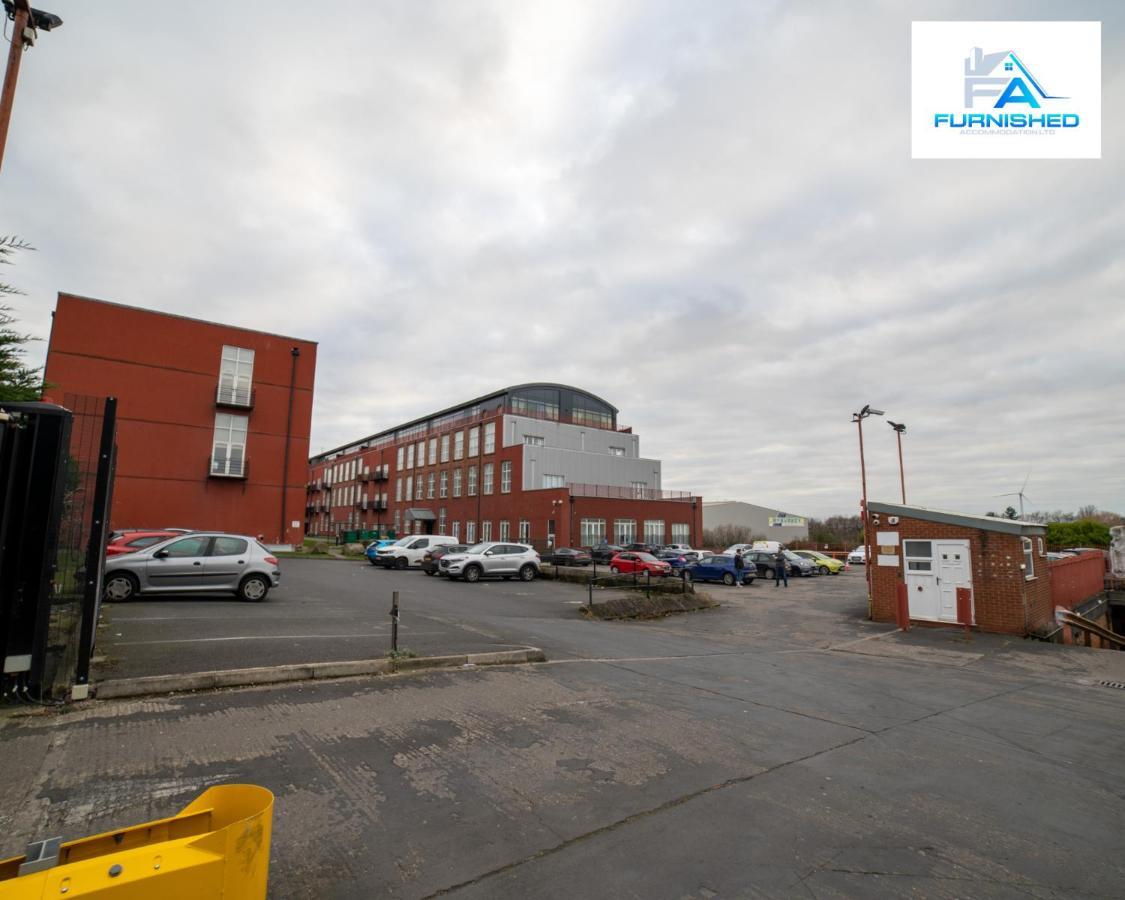 Contractor Stays By Furnished Accommodation Liverpool - Free Parking Bagian luar foto